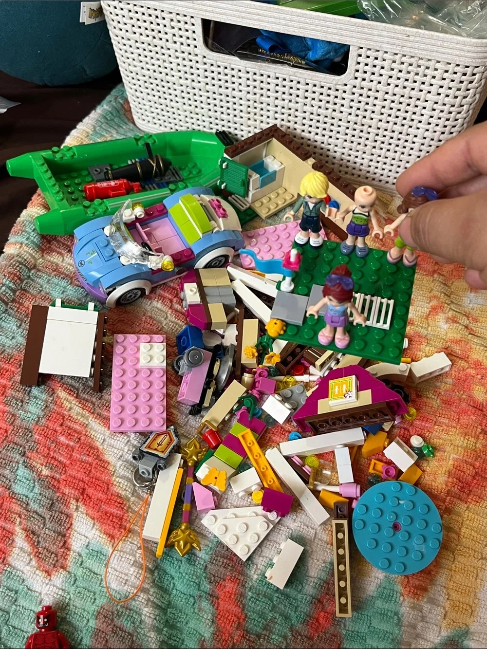 Lego Friends Pink Green Blue Mini Dolls Playset